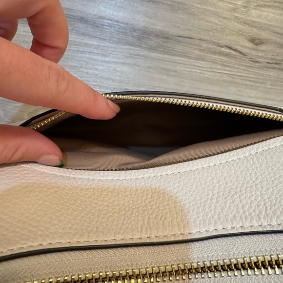 Coach Teri Hobo Bag - Picture 7 of 8